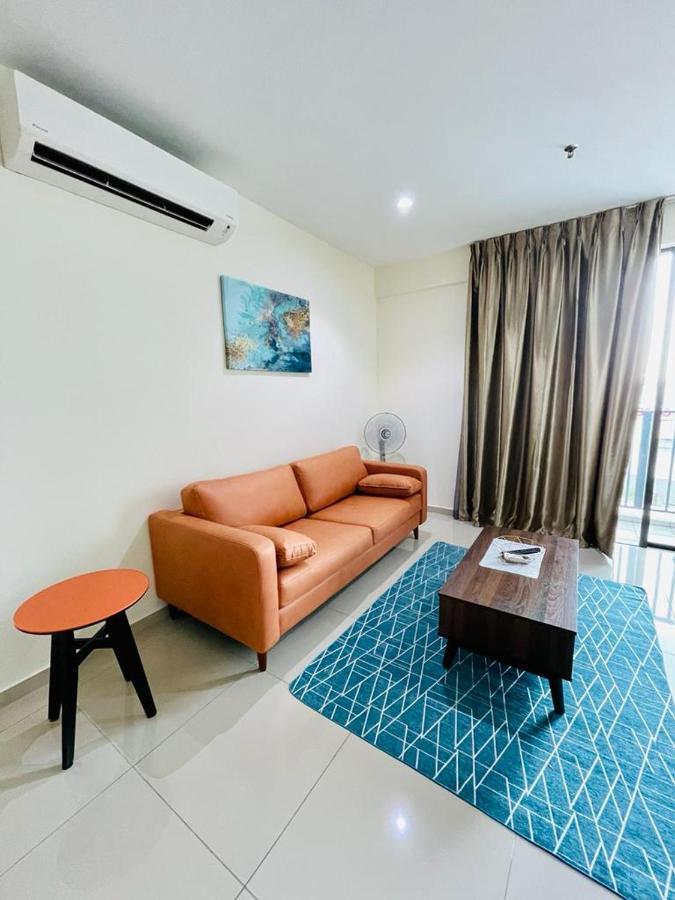 Homestay I-City Cantik, Tenang, Wifi, 4K Smart Tv, Netflix, Coway, Free Parking Shah Alam Exterior foto